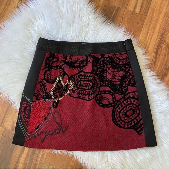 Desigual Embroidered Heart We Love Tweed Wool Blend Mini Skirt - Picture 2 of 16